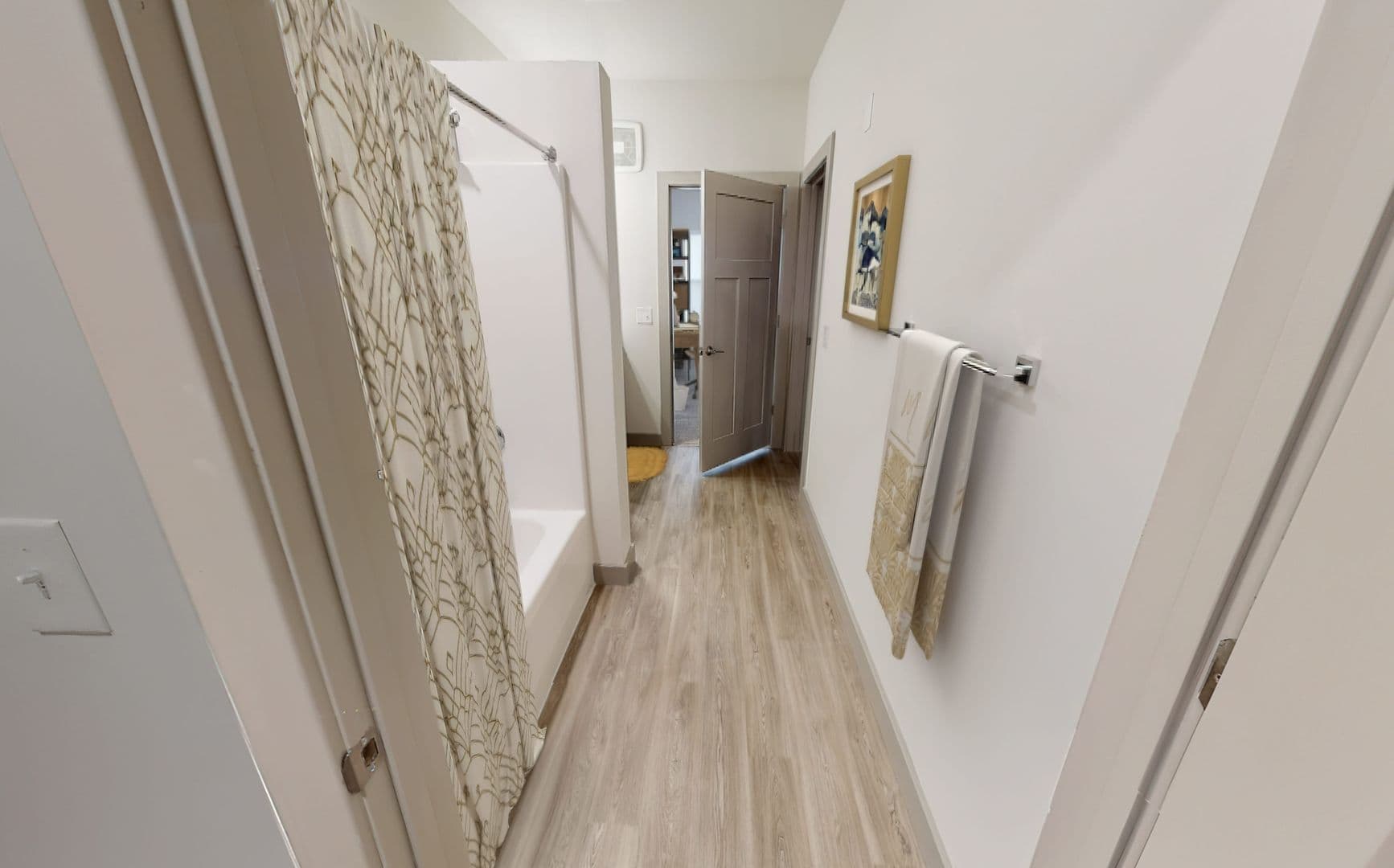 Bon Air Apartment: 542 Gateway Centre Pkwy