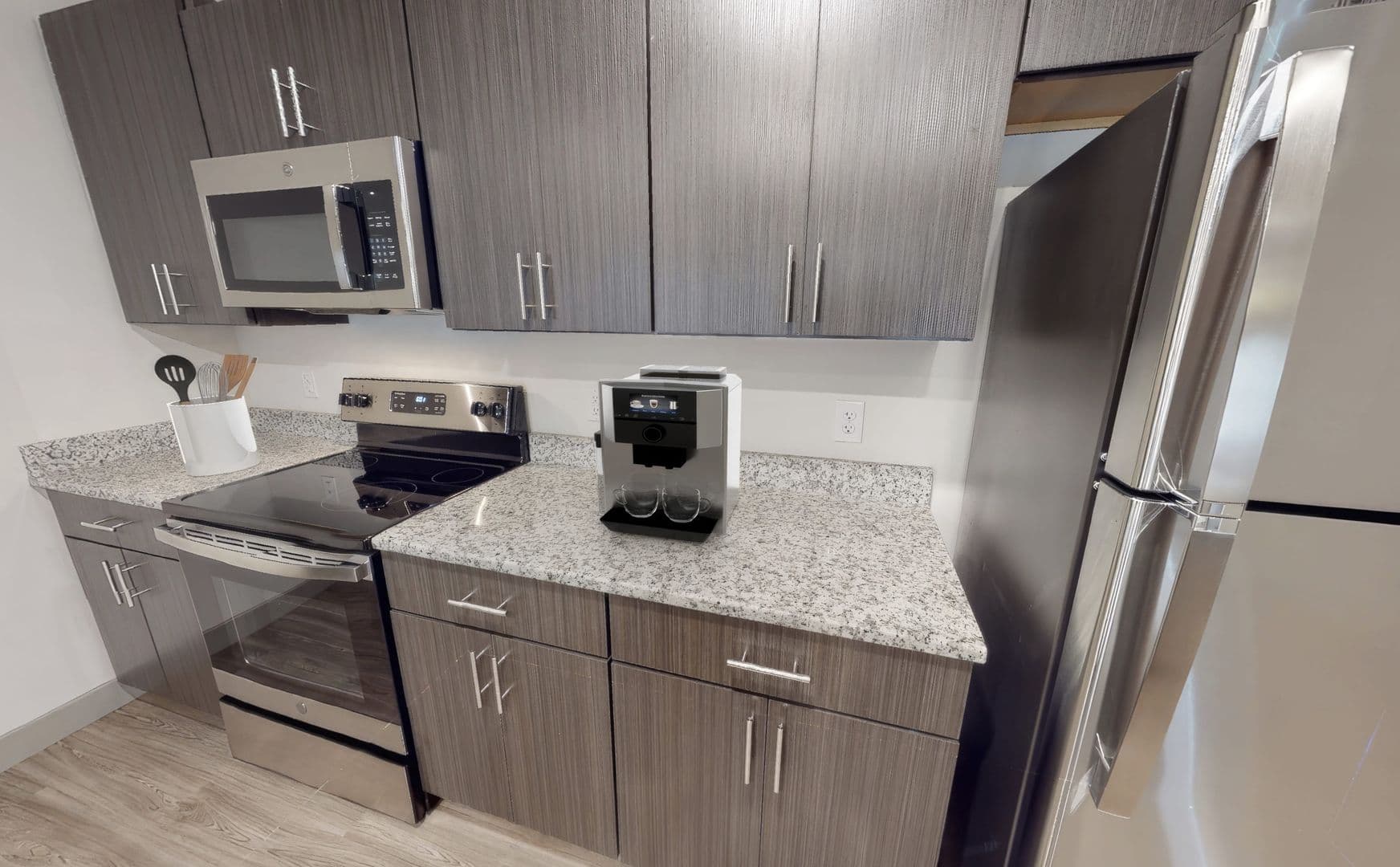 Bon Air Apartment: 542 Gateway Centre Pkwy
