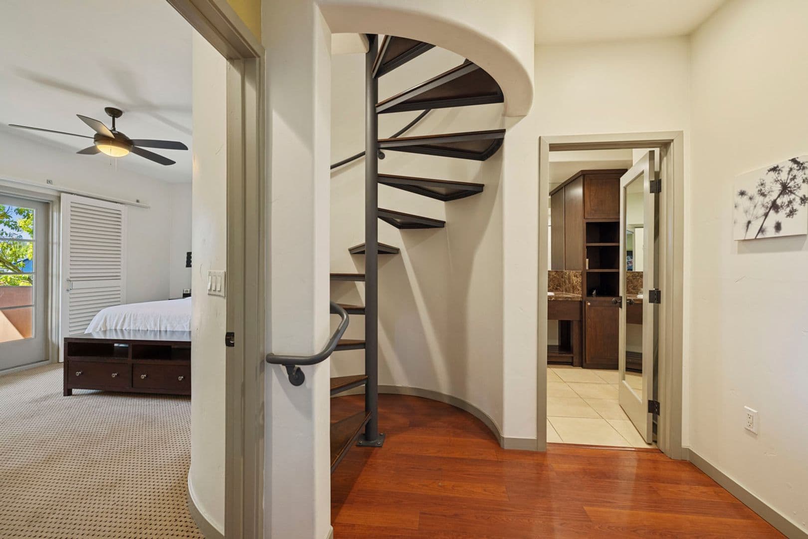 Lodi Apartment: 1279 Woodhaven Ln.