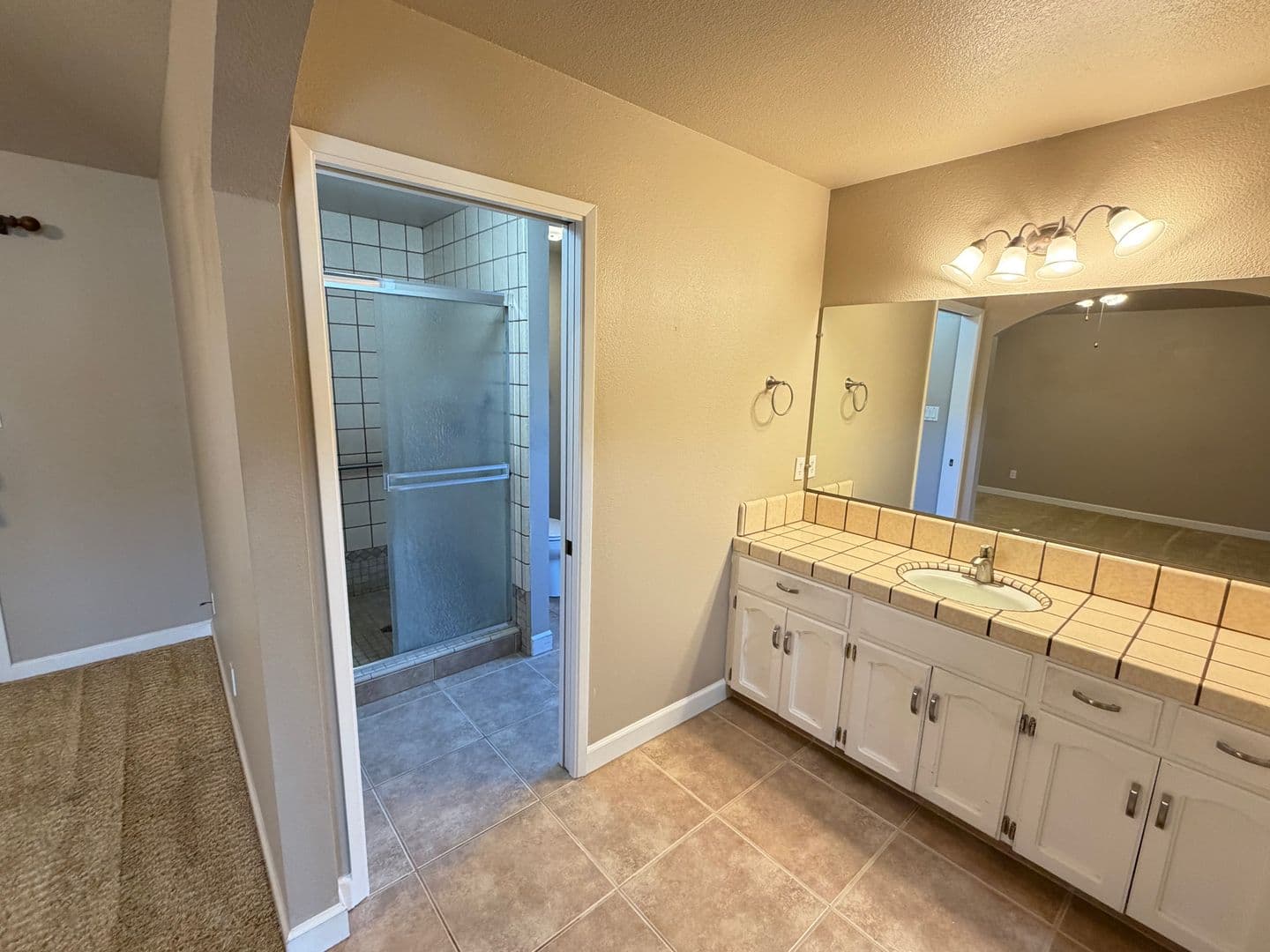 Lodi House: 1433 Keagle Way