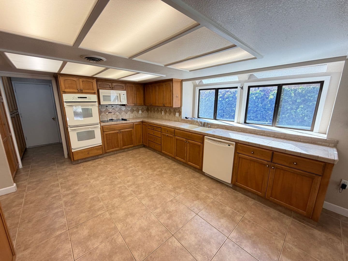 Lodi House: 1433 Keagle Way