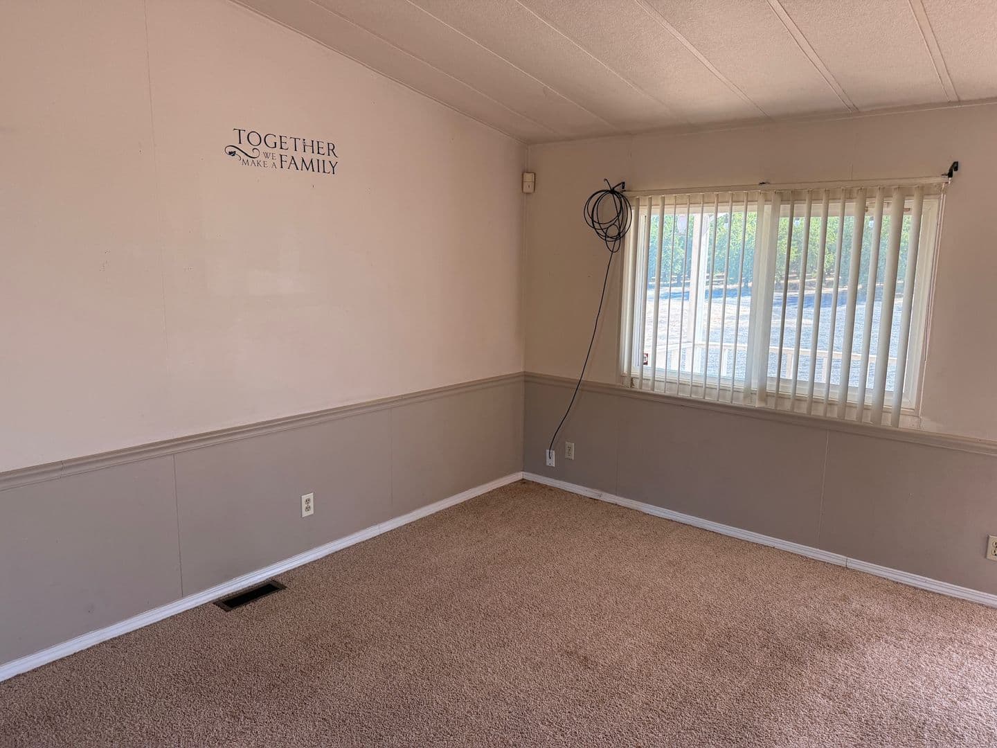 Escalon Apartment: 10051 Escalon Bellota House & Shop