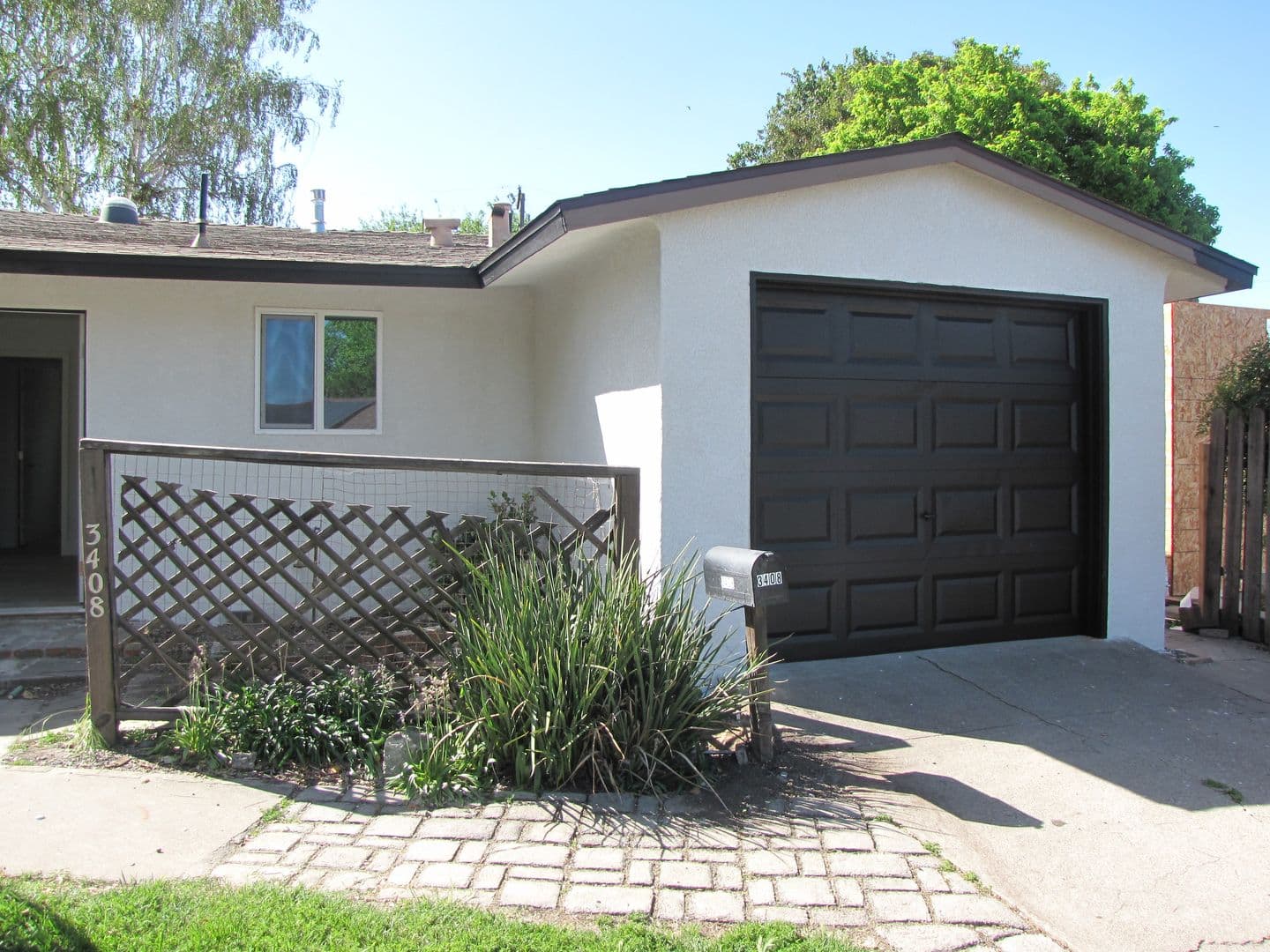 Stockton House: 3408 W Alpine Ave
