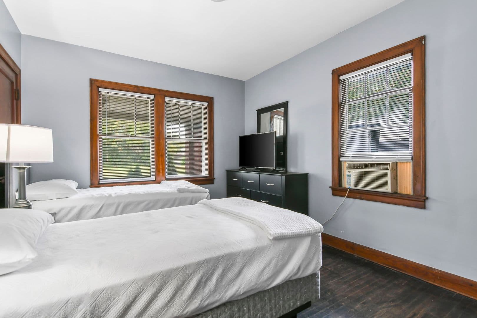 Springfield Apartment: 708 S. 15th St.