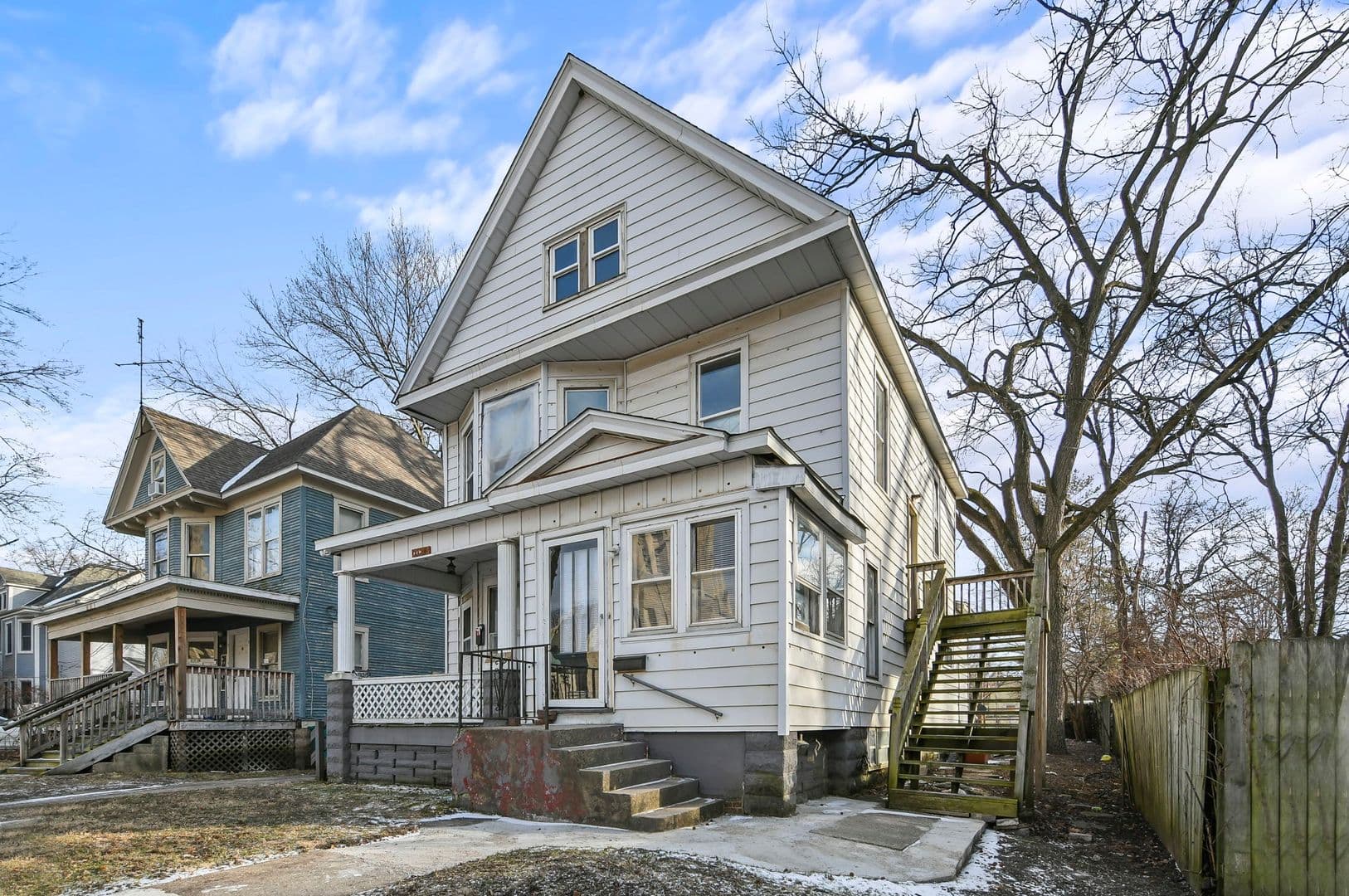 Springfield Apartment: 720 W Edwards St