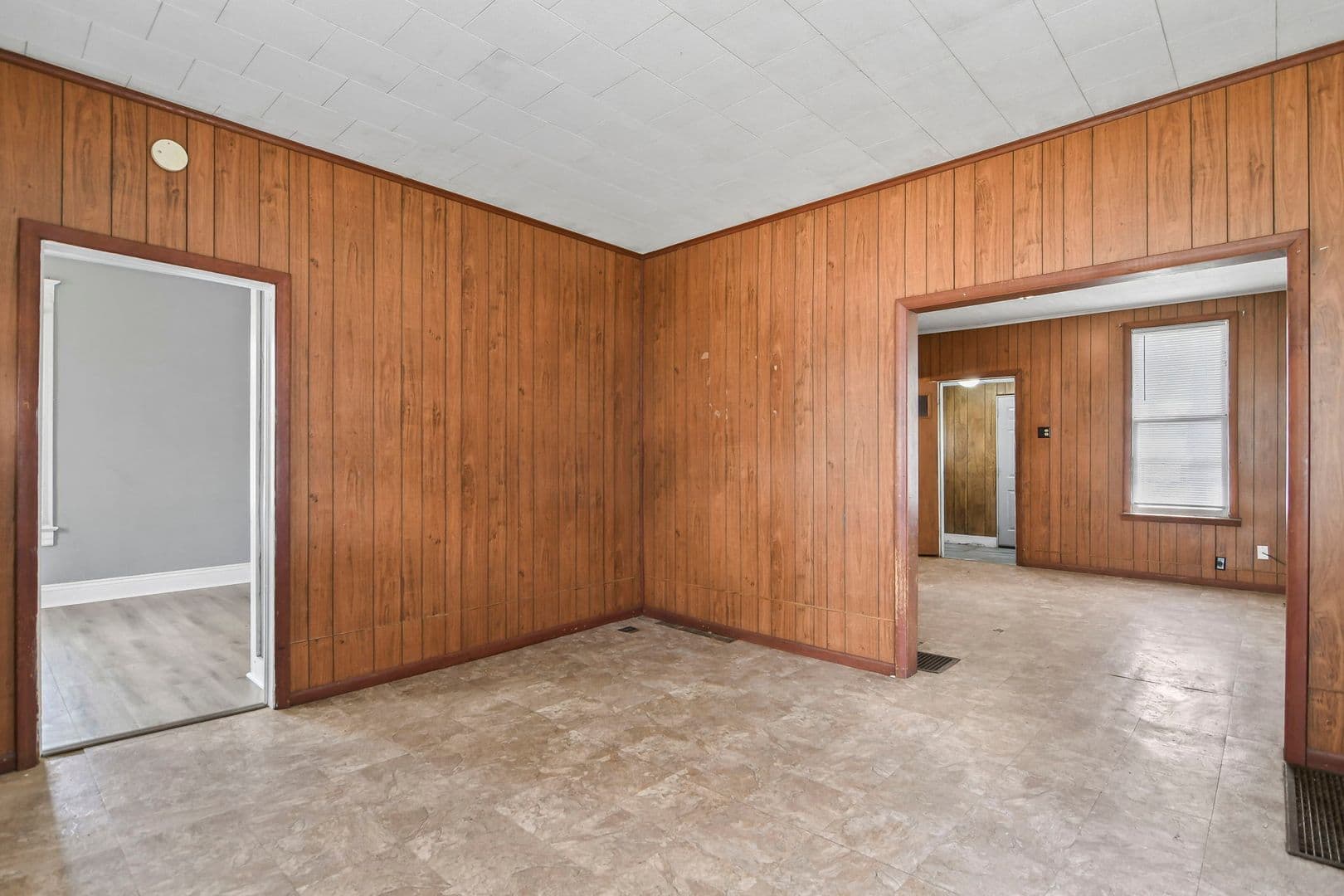 Springfield House: 1130 E. Cedar St.