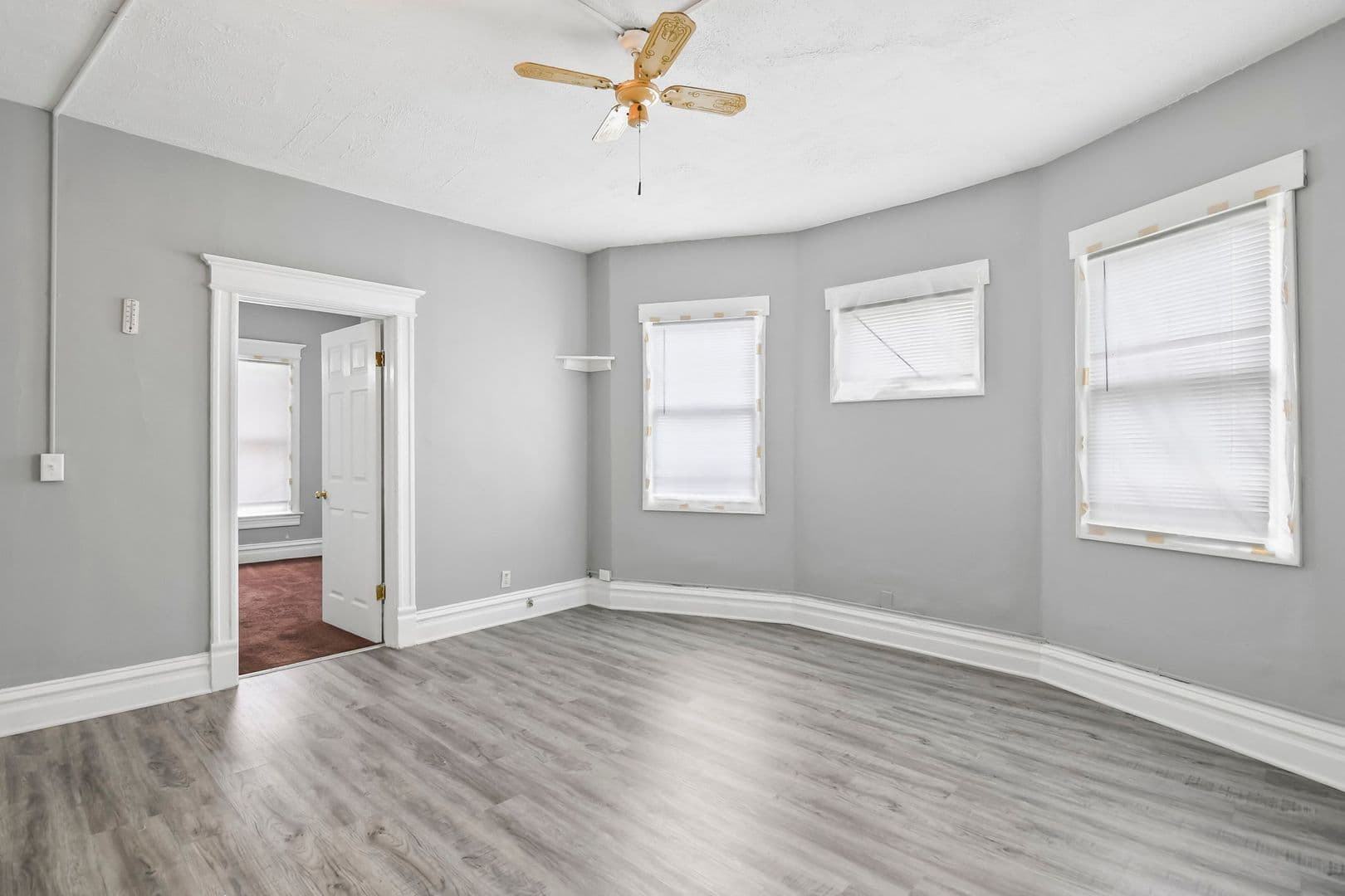 Springfield Apartment: 1301 Whittier Ave