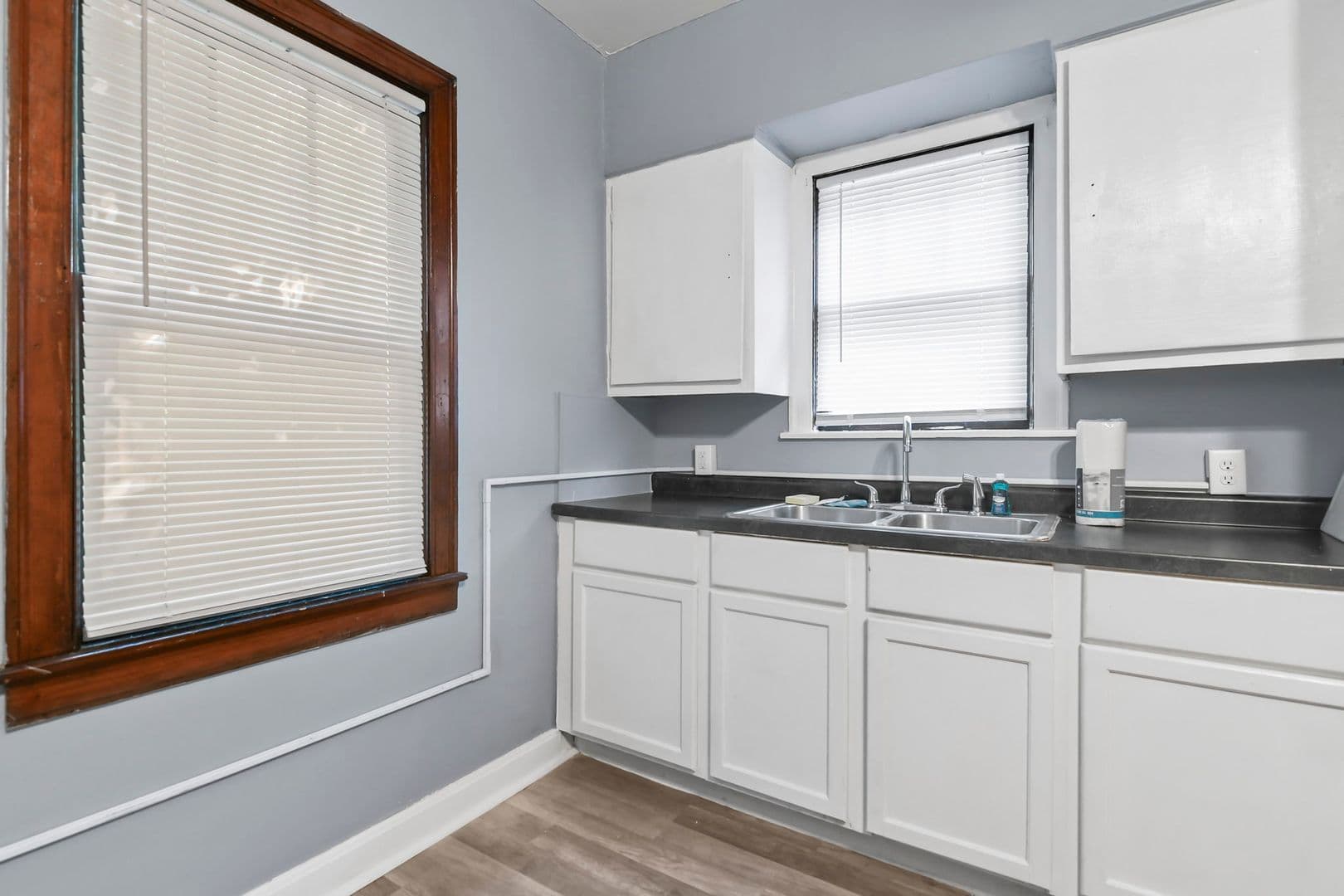 Springfield Apartment: 708 S. 15th St.