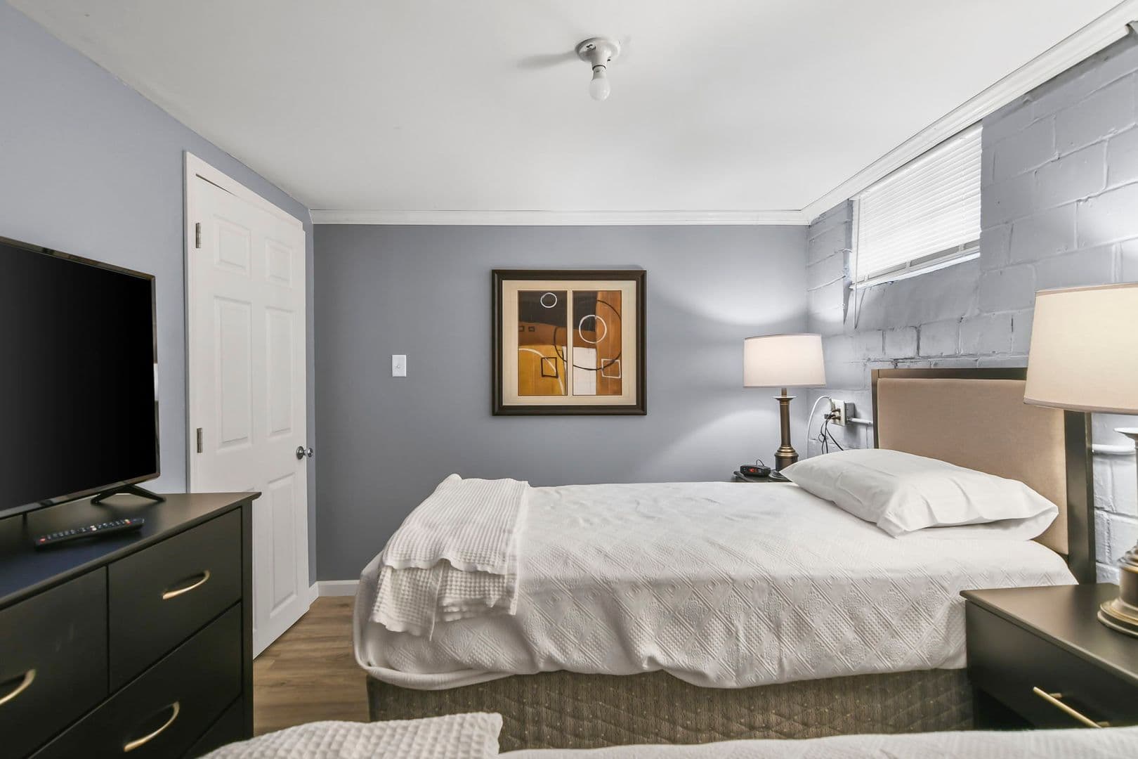 Springfield Apartment: 708 S. 15th St.