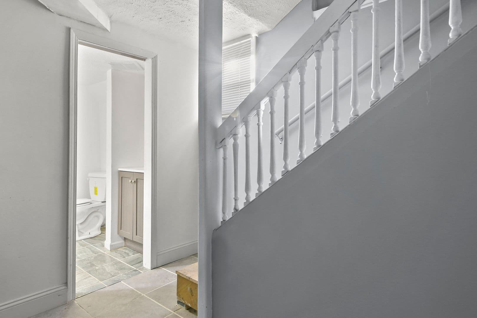 Springfield Apartment: 720 W Edwards St