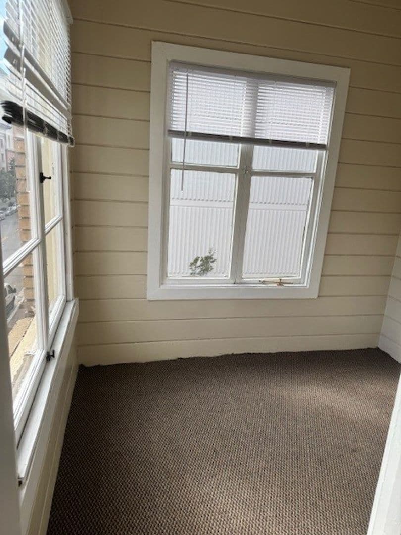 Oakland Apartment: 1515 Alice Street
