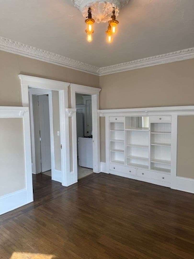 Oakland Apartment: 1515 Alice Street