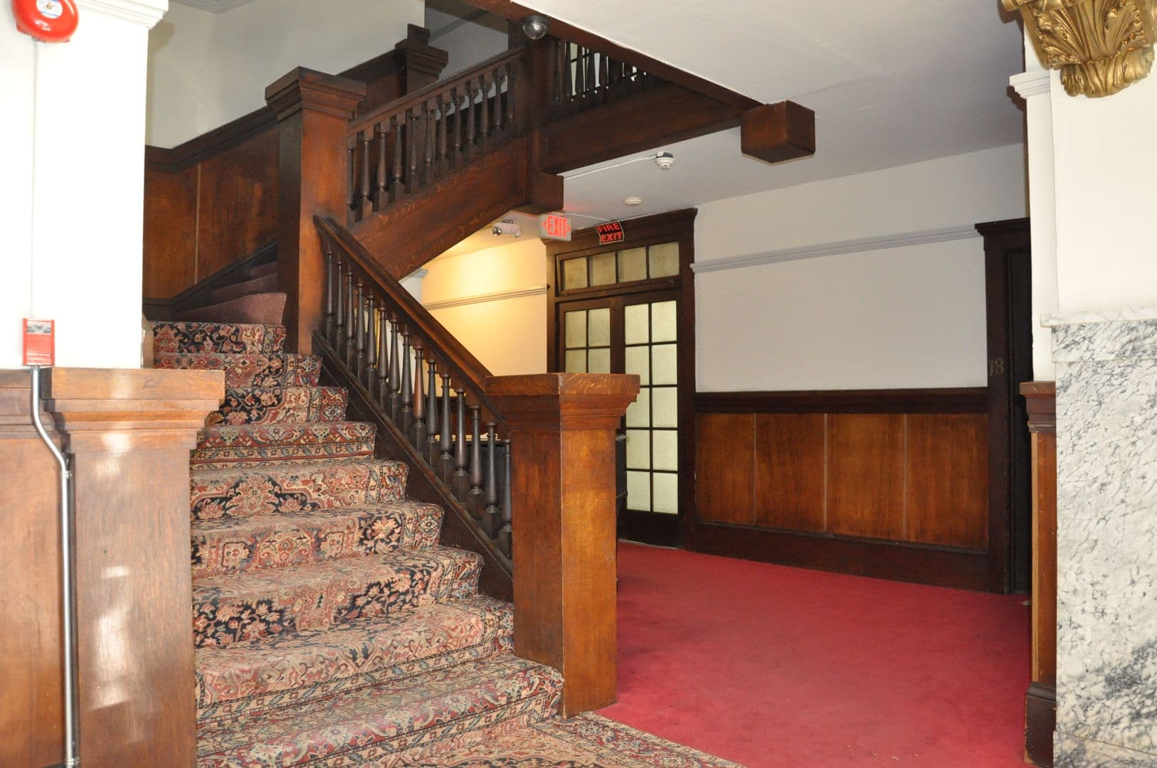 Oakland Apartment: 1515 Alice Street
