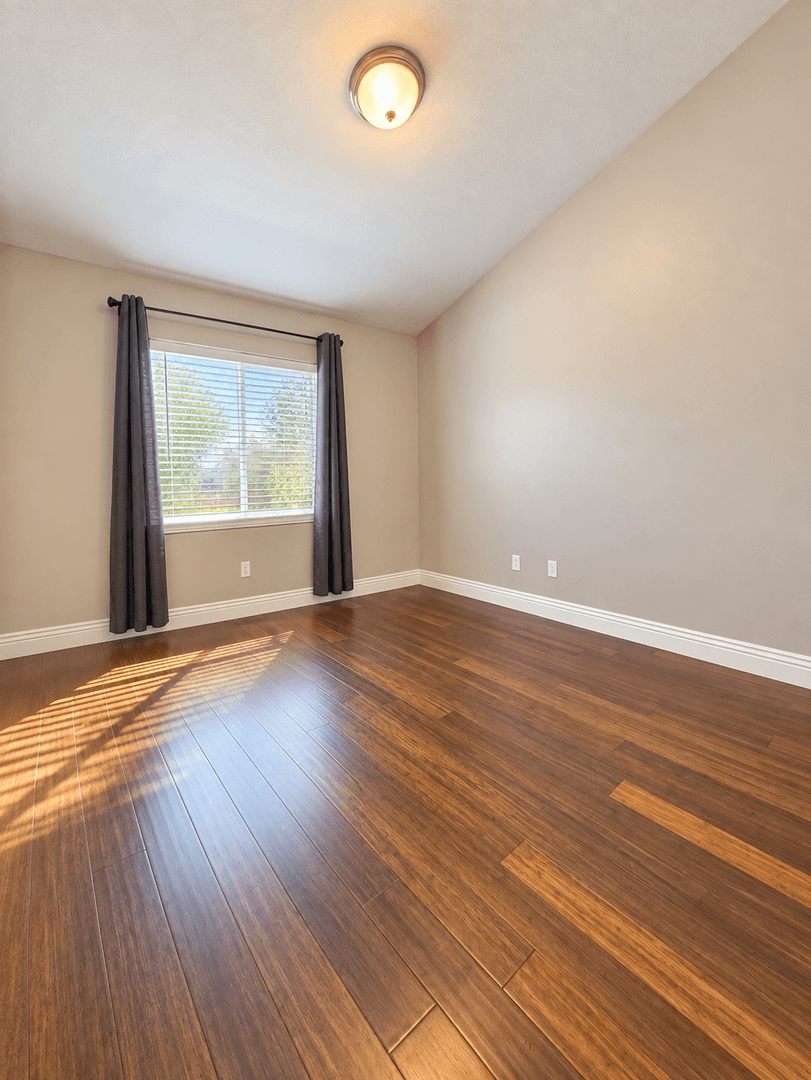 Bakersfield House: 5504 Mar Grande Drive