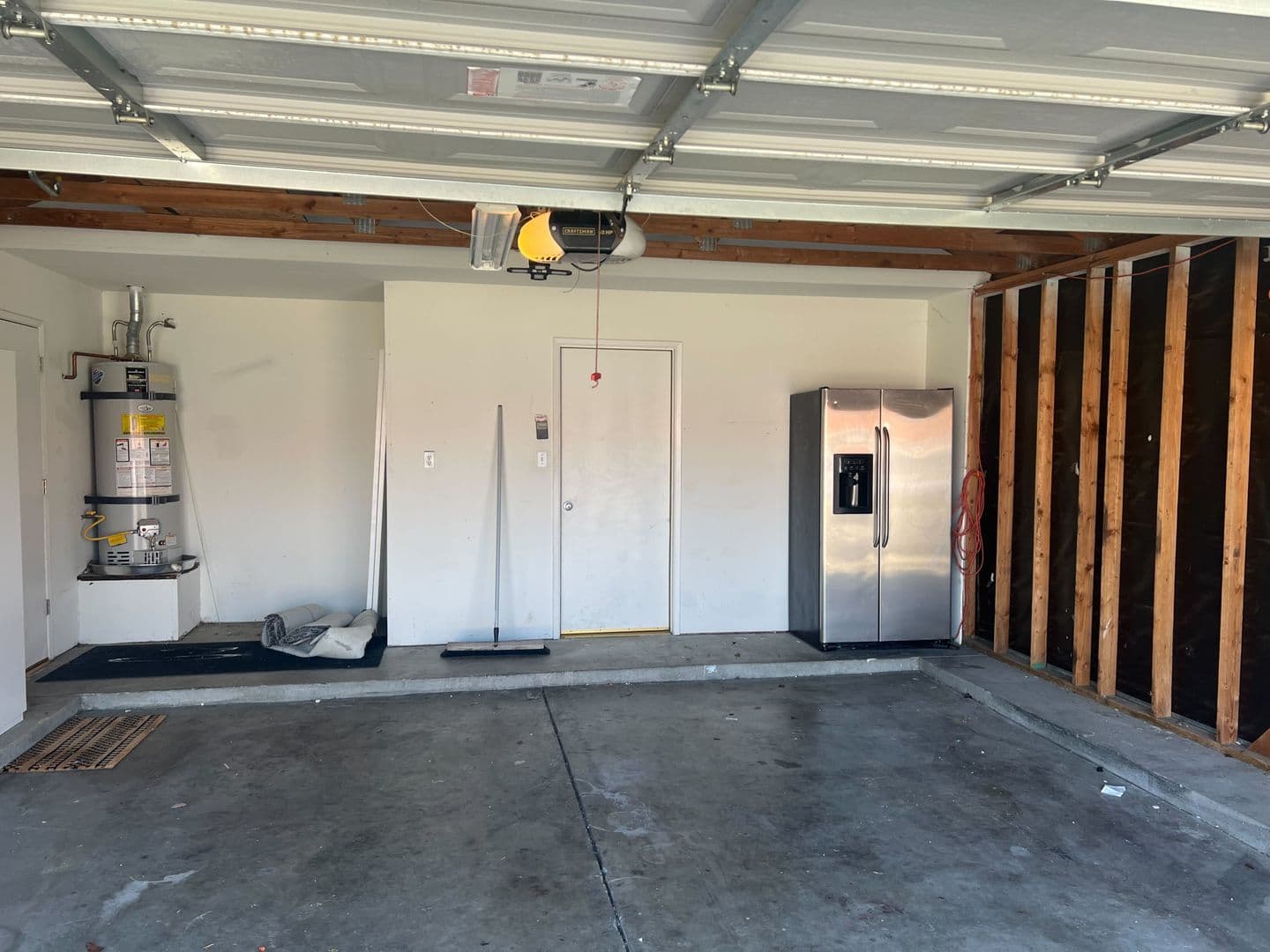 Bakersfield House: 4326 Stride Way