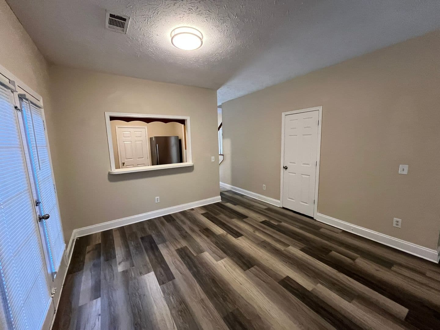 Columbus Apartment: 1346 Buena Vista Road