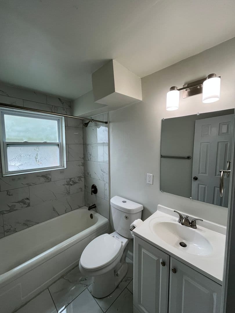 Columbus Apartment: 1031 Martin Luther King Junior Boulevard