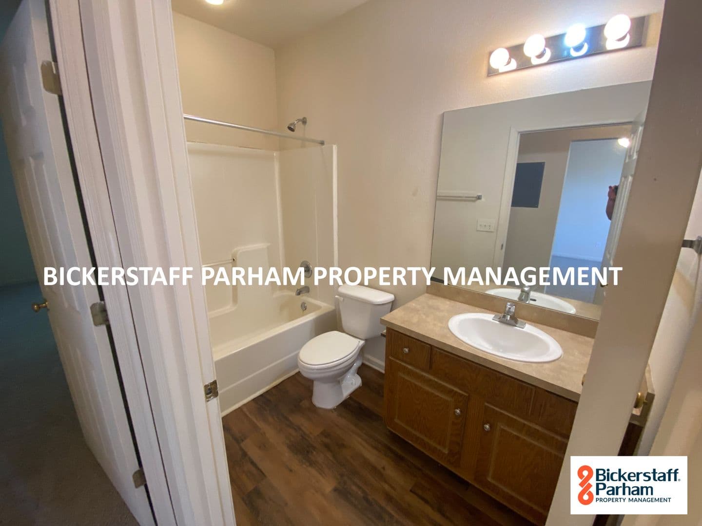 Columbus Apartment: 4831 Warm Springs Road