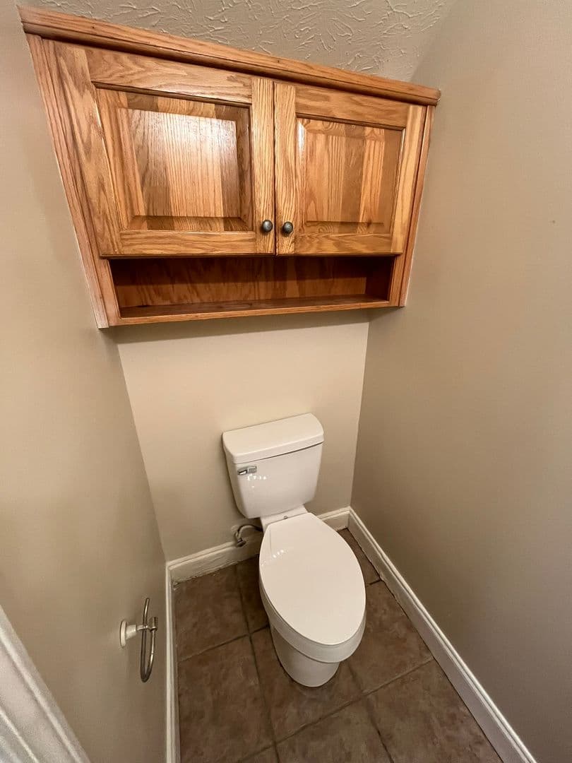 Columbus Apartment: 1346 Buena Vista Road