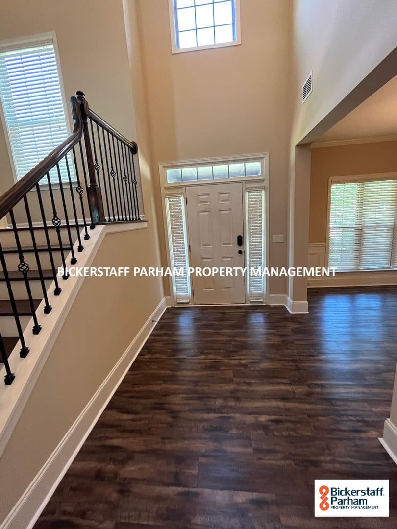 Fortson House: 9468 Forest Crown Drive