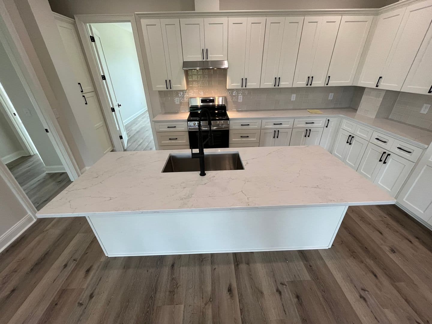 Columbus Apartment: 6801 River Rd