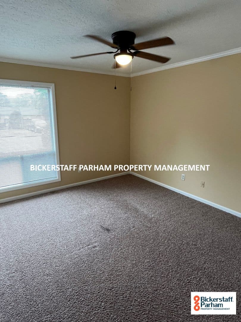 Columbus House: 4312 Old Macon Rd #8