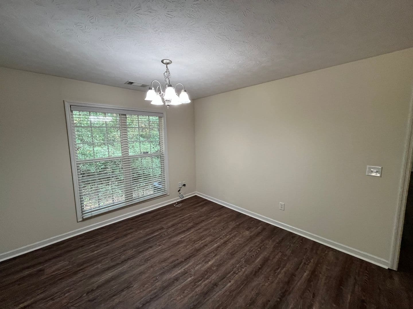 Hamilton House: 130 Mobley Court