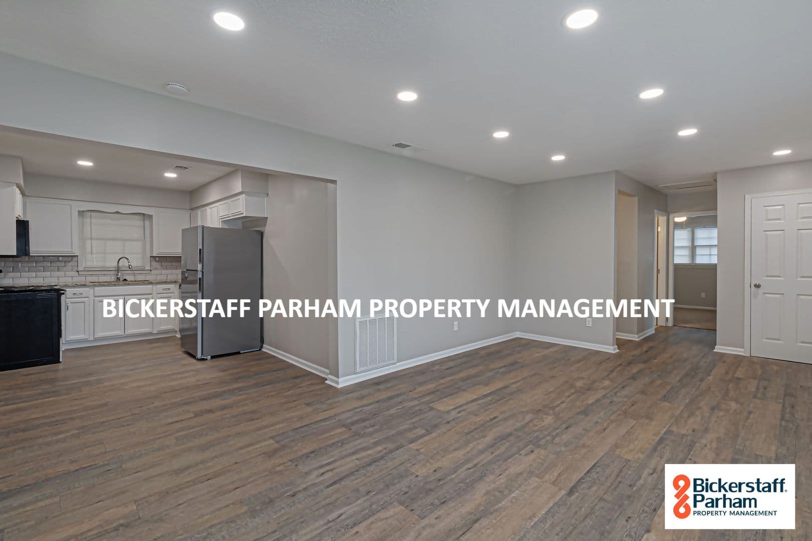 Columbus House: 2395 Agnes Dr.