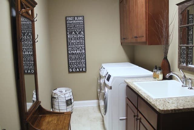 Columbus House: 7165 Bridgemill Drive