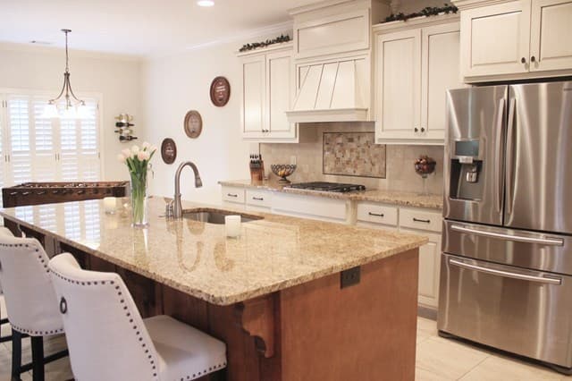 Columbus House: 7165 Bridgemill Drive