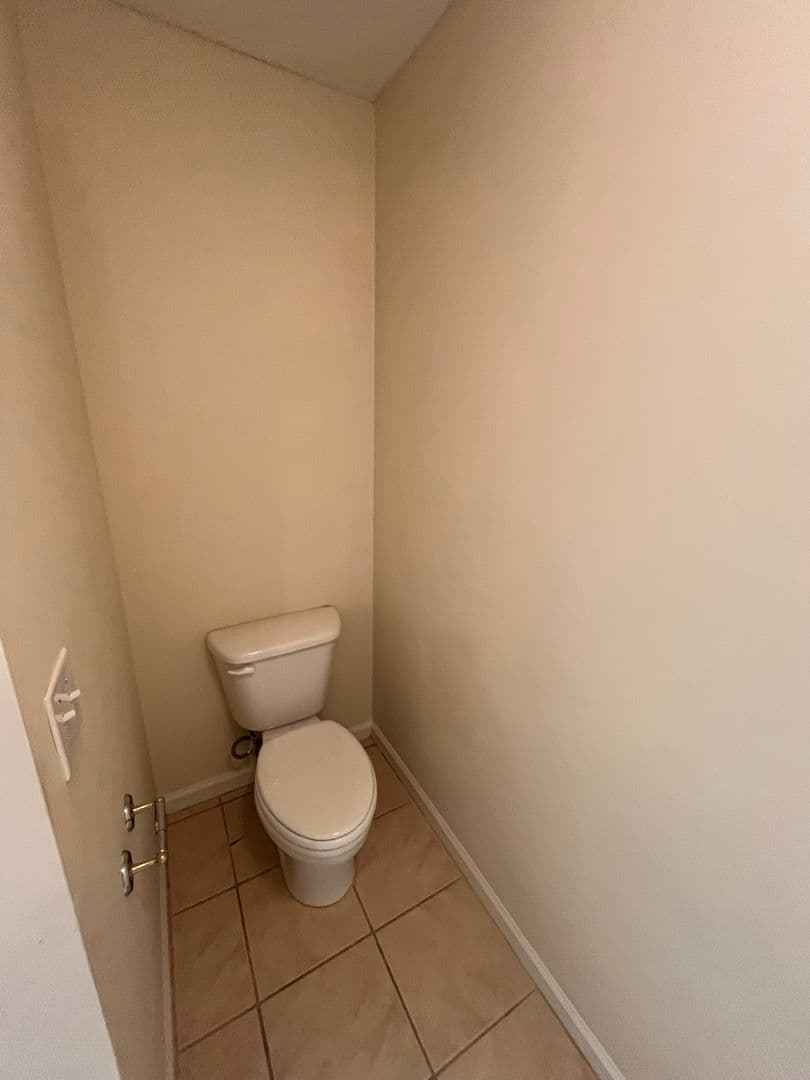 Hamilton House: 130 Mobley Court
