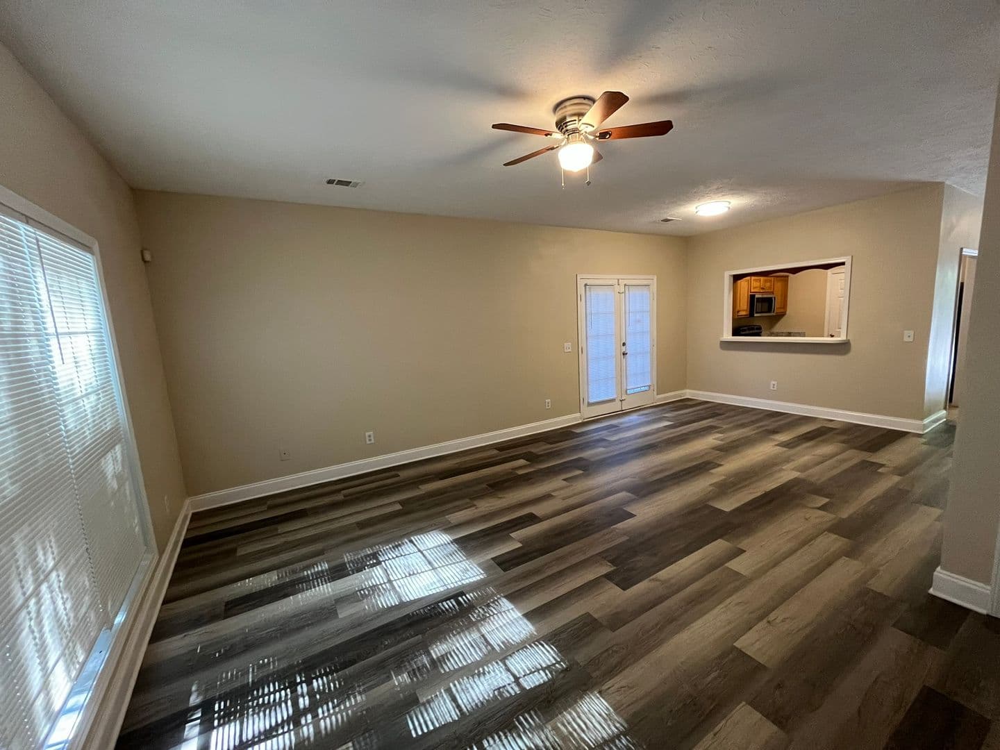 Columbus Apartment: 1346 Buena Vista Road