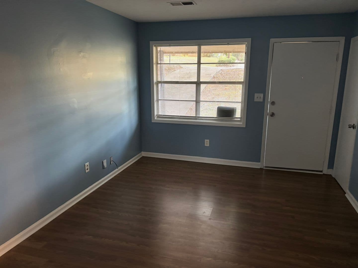 Columbus House: 4518 Moline Avenue