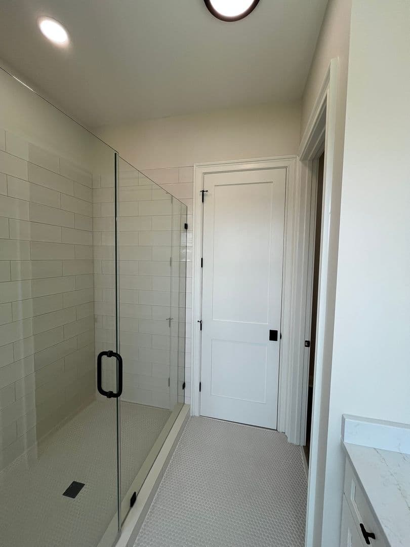 Columbus Apartment: 6801 River Rd