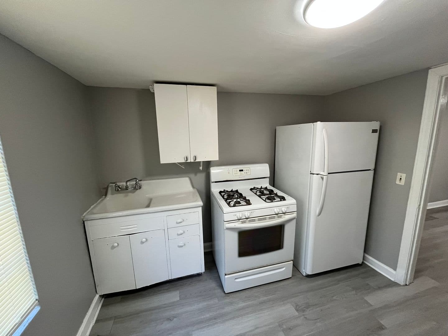 Columbus Apartment: 2931 Howard Avenue