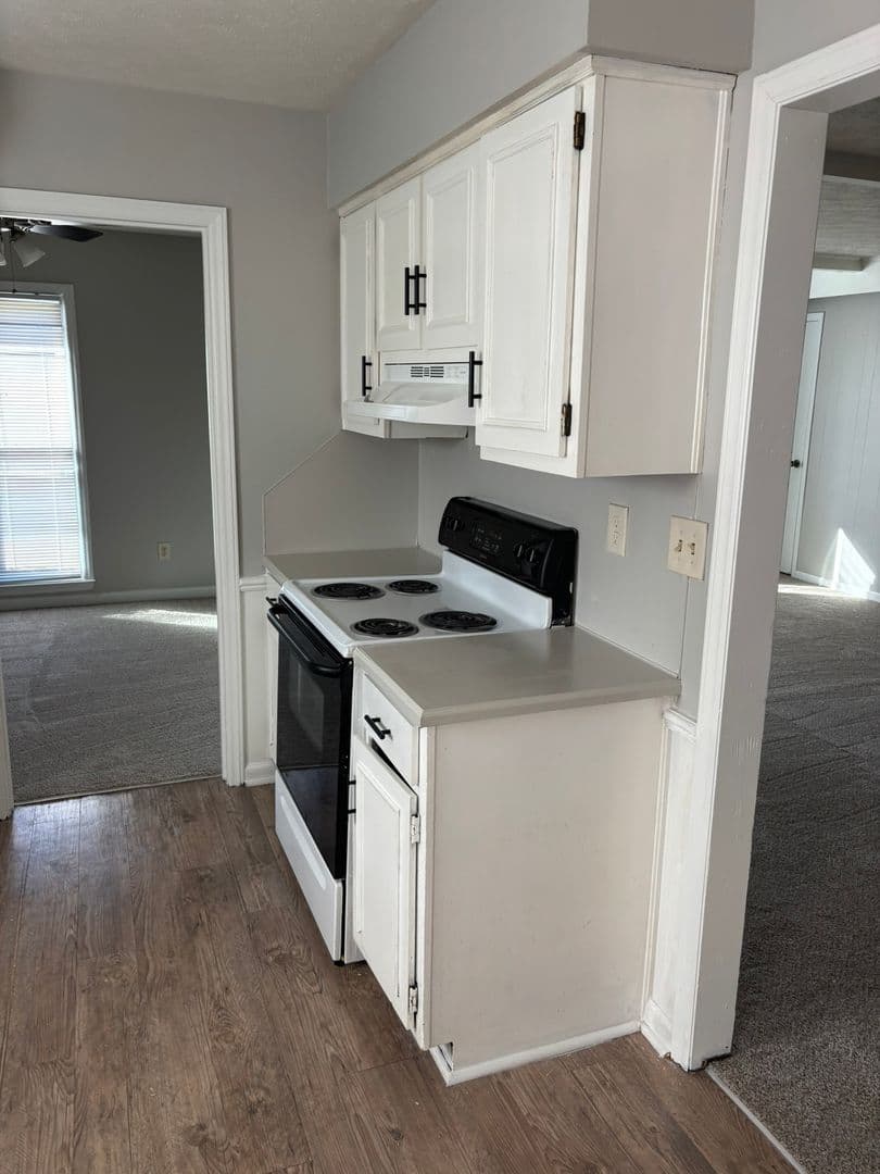Columbus House: 4925 Foxfire Drive