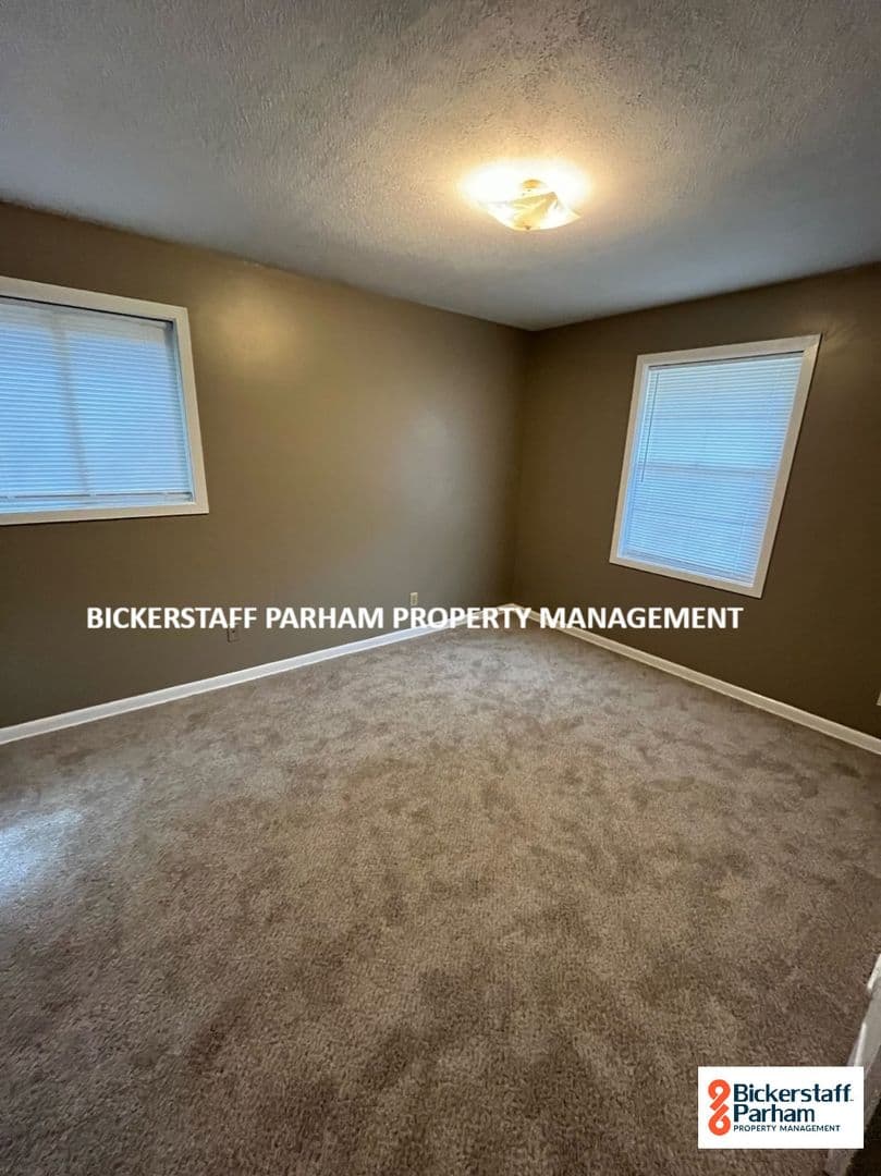 Columbus House: 751 Baxley Way