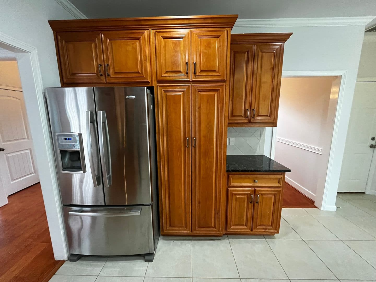 Columbus House: 7013 Imperial Way