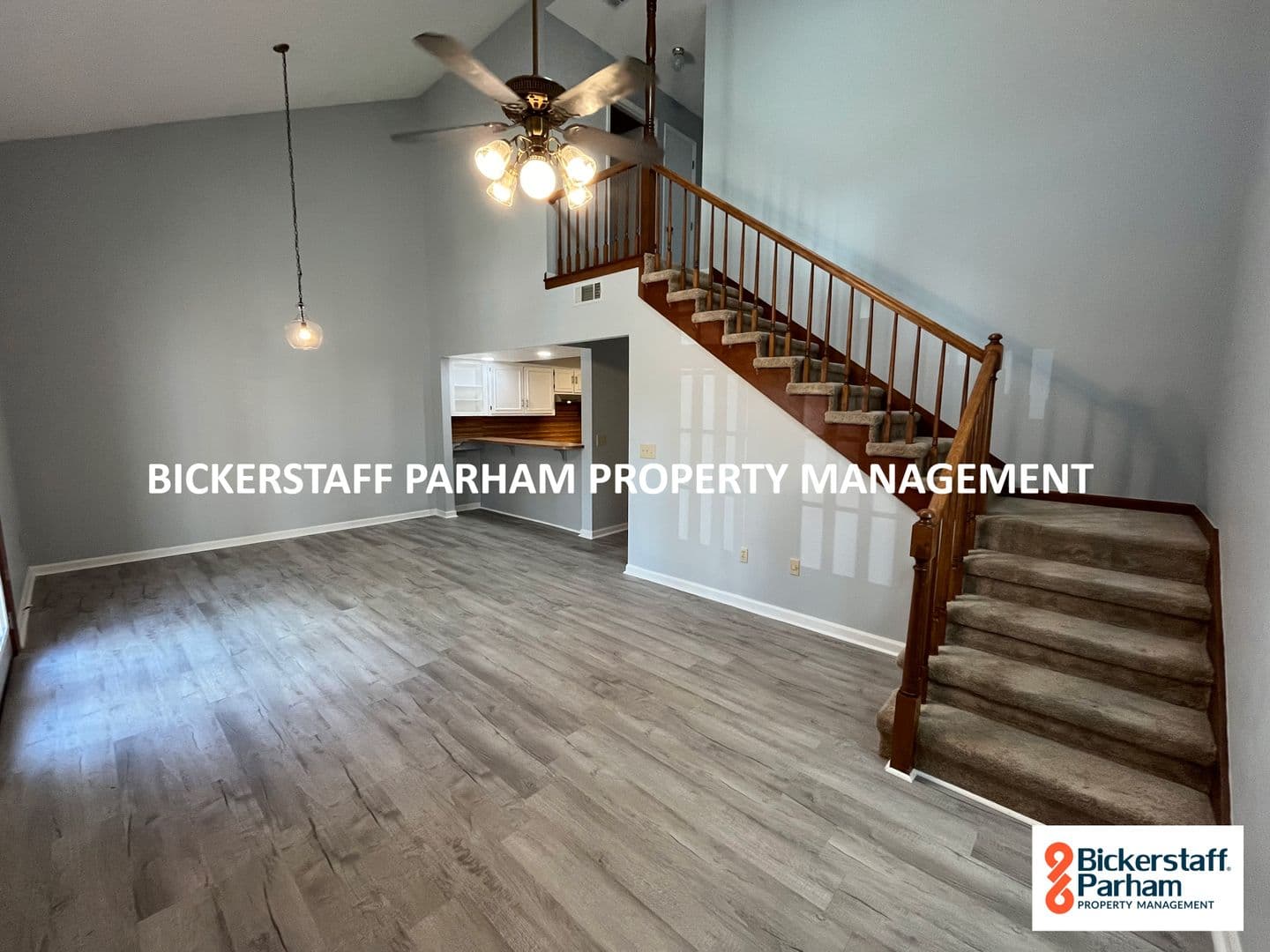 Columbus House: 6360 Olde Town Drive