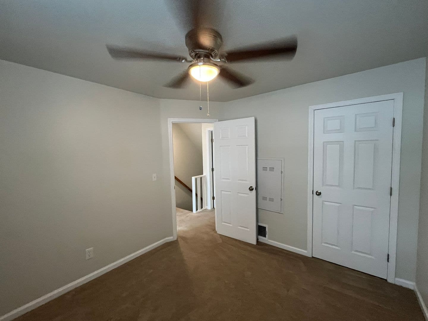 Columbus Apartment: 1031 Martin Luther King Junior Boulevard