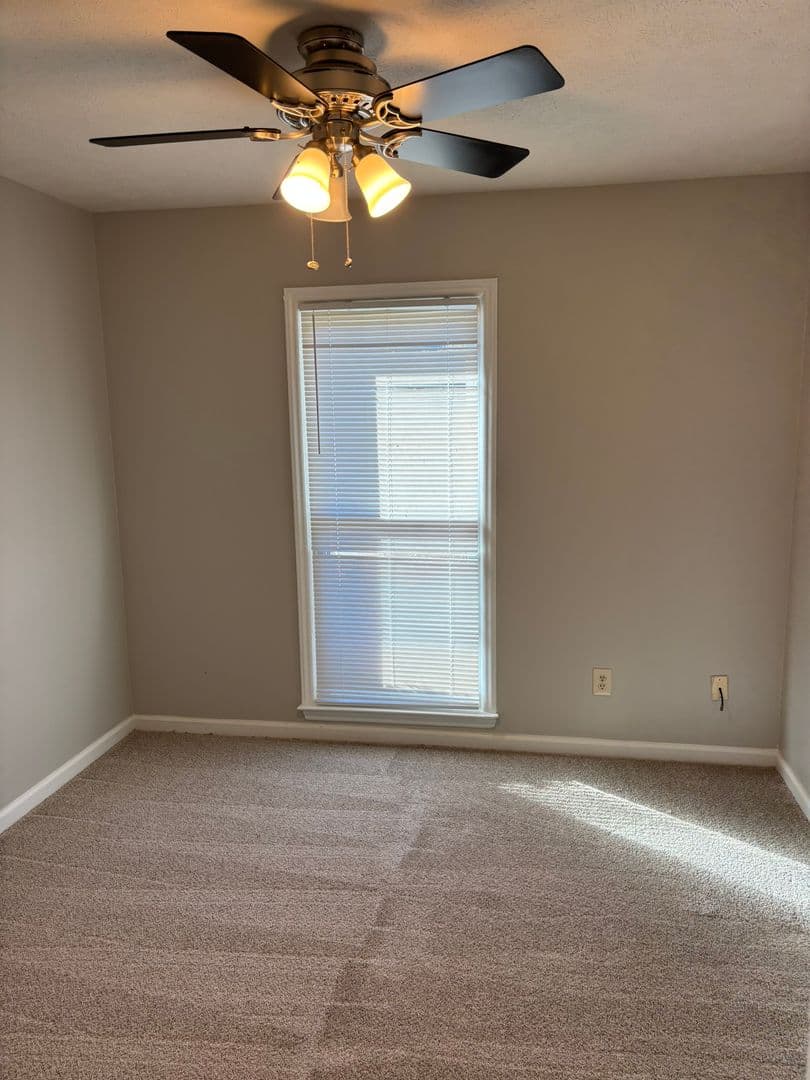 Columbus House: 4925 Foxfire Drive