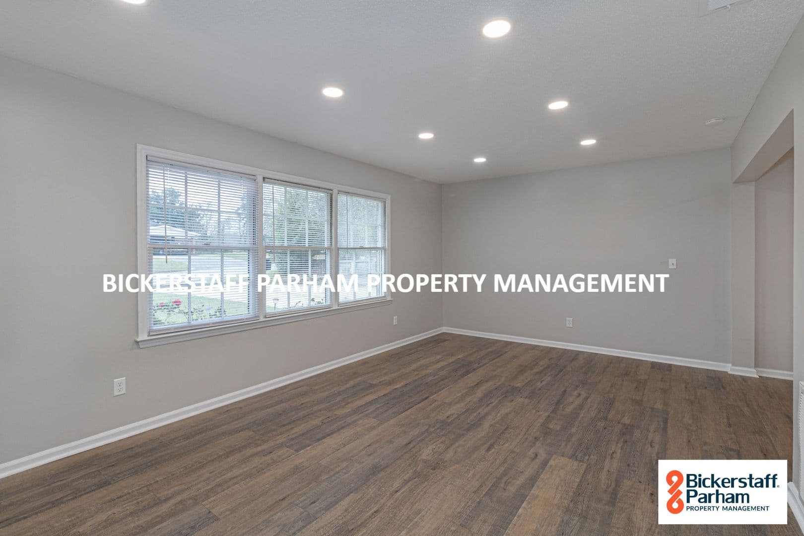 Columbus House: 2395 Agnes Dr.