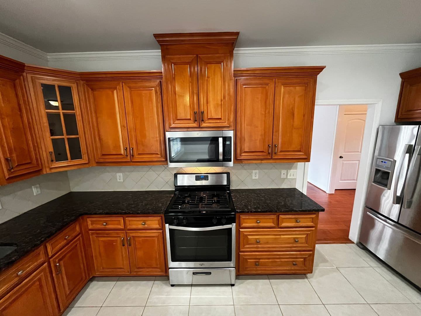 Columbus House: 7013 Imperial Way