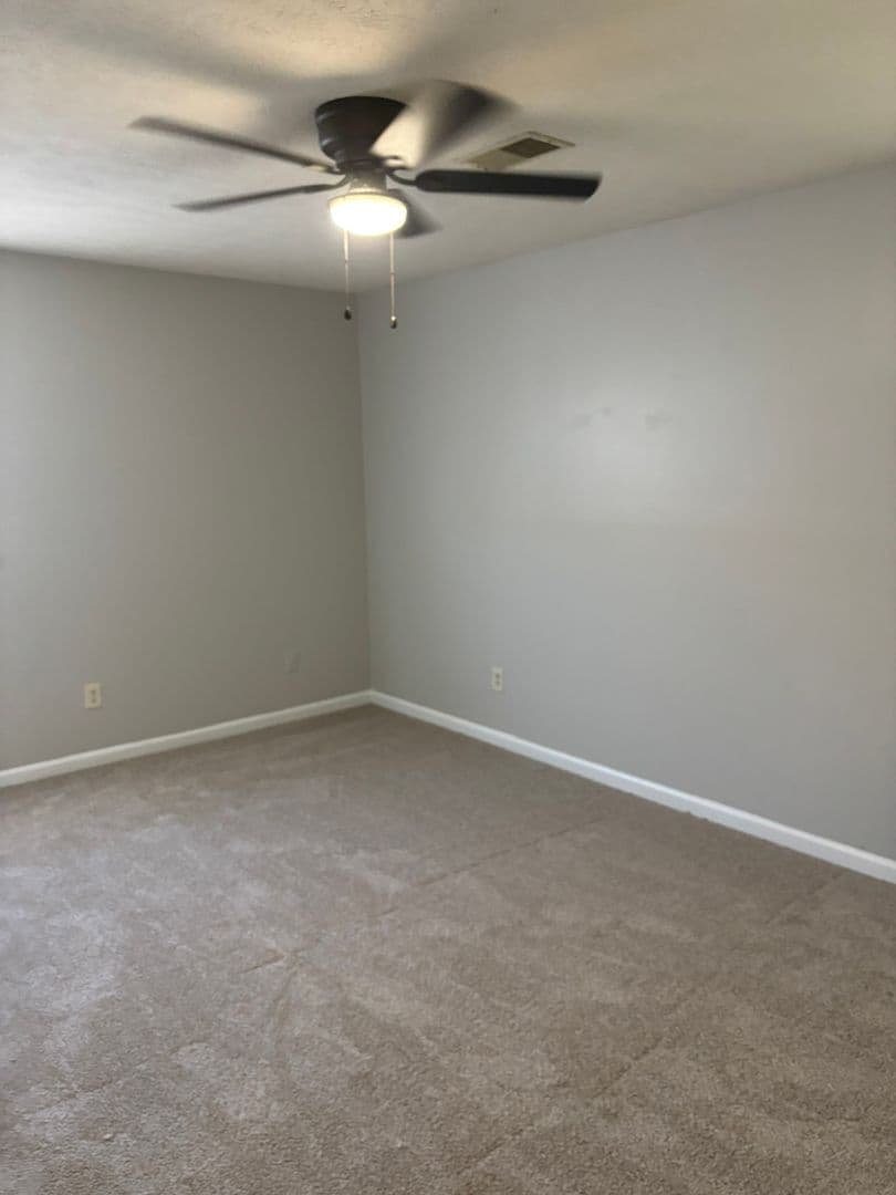 Columbus House: 4925 Foxfire Drive