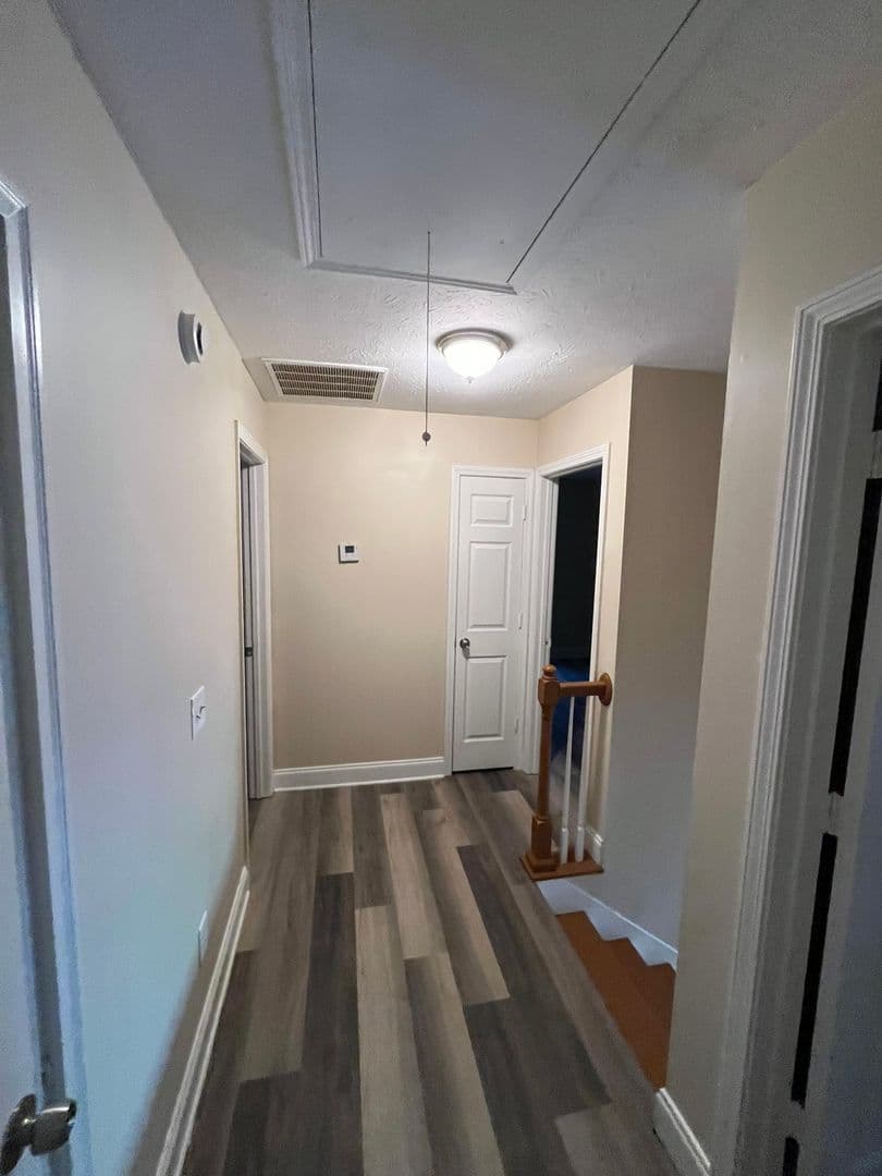 Columbus Apartment: 1346 Buena Vista Road