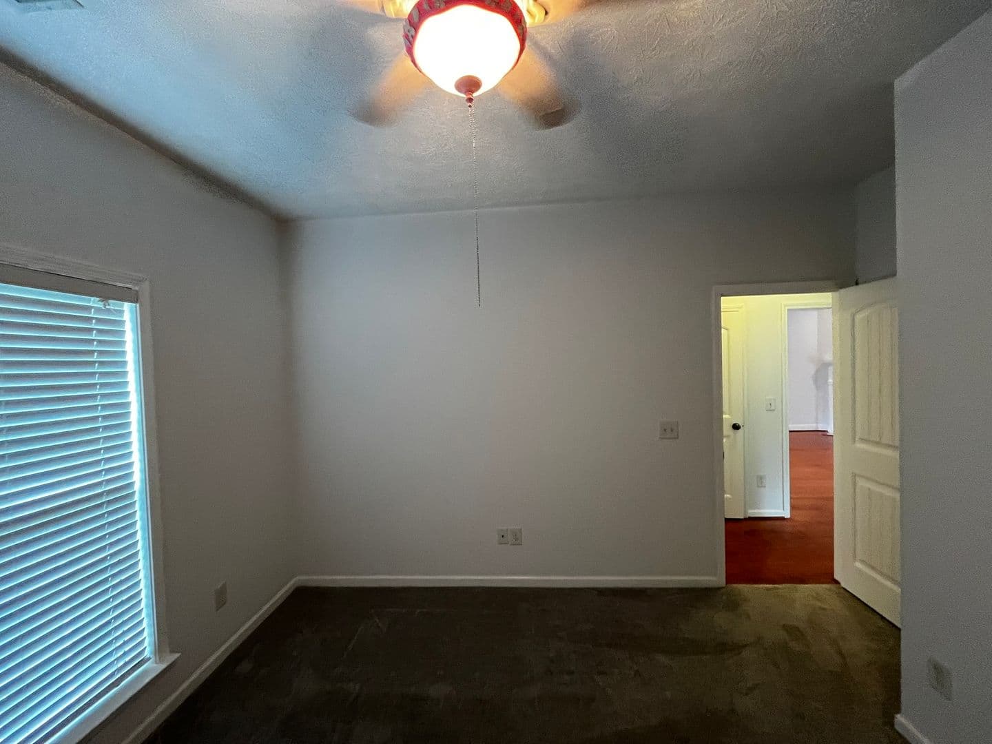 Columbus House: 7013 Imperial Way