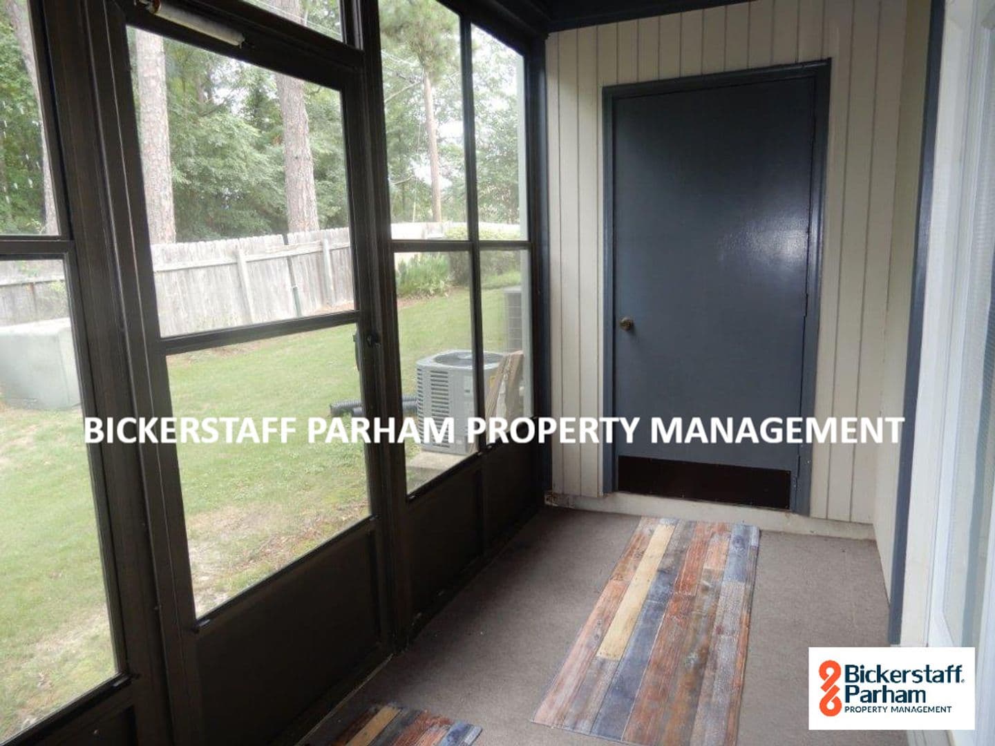 Columbus House: 4312 Old Macon Rd #8