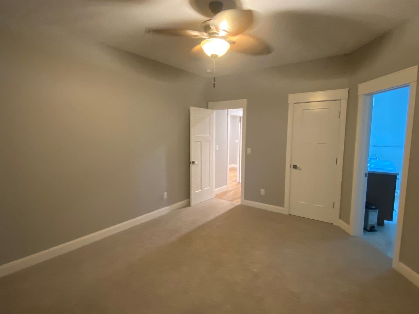 Paradise House: 1457 Leafy Lane