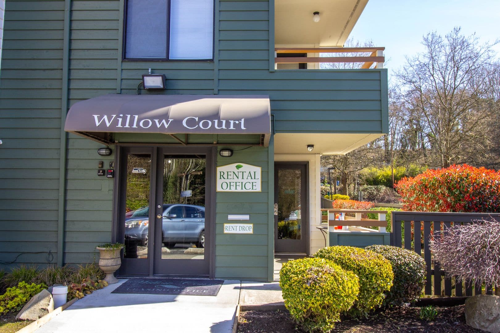 Seattle Apartment: 6901 Delridge Way SW