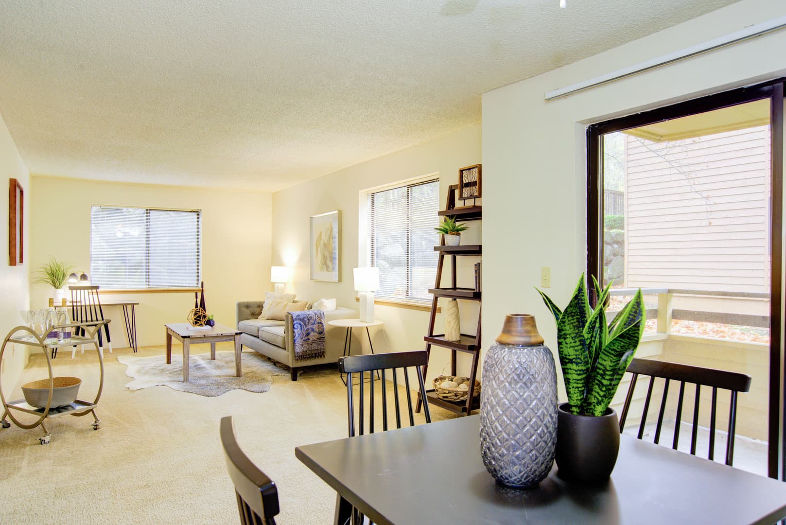 Seattle Apartment: 6901 Delridge Way SW